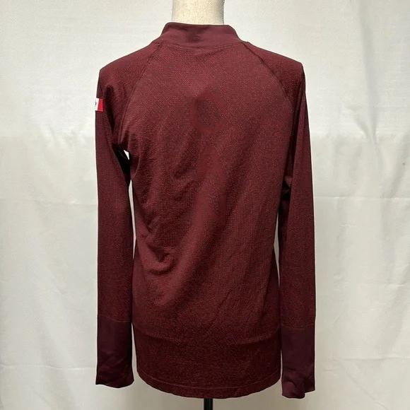 Lululemon Team Canada Swiftly Tech Half Zip 2.0 with COC logo - Picture 7 of 10